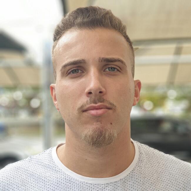 Babysitter in Aubange: Bruno