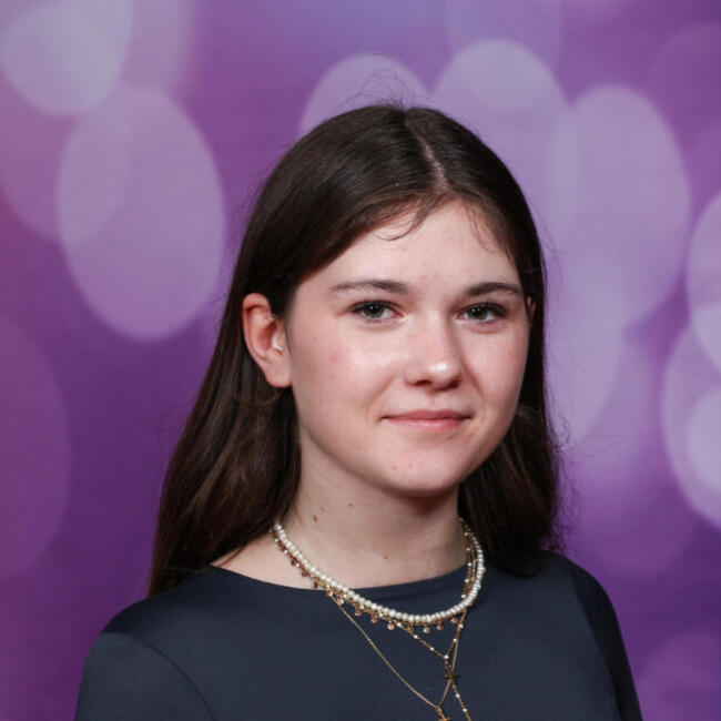 Babysitter in Clarensac: Laura