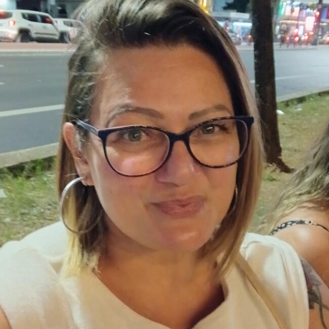 Babysitter in São Paulo (São Paulo): MARIA CRISTINA 