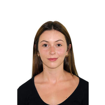 Babysitter in Girona: Maria