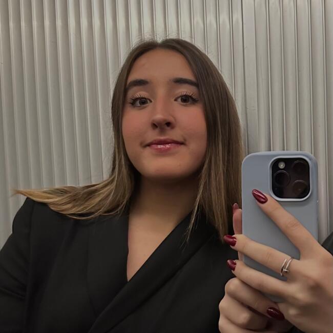 Babysitter a Pordenone: Alice