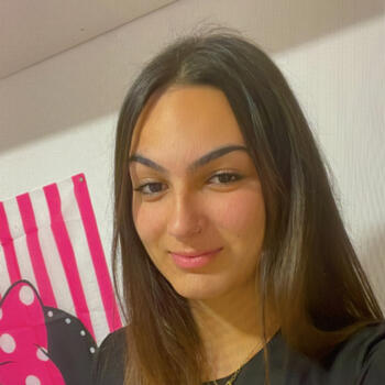 Babysitter in Olesa de Montserrat: Yvonne