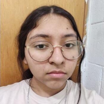 Babysitter in San Salvador: Ariana