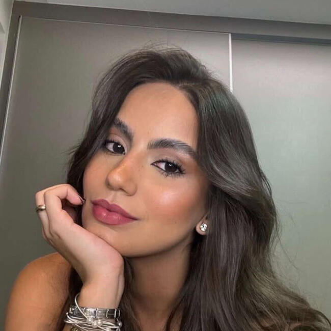 Emprego de babá em São Paulo: Helena