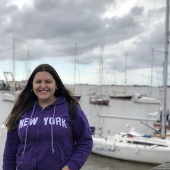 Babysitter in Montevideo: Florencia