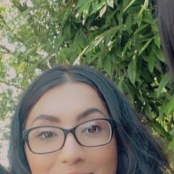 Babysitter in Kastrup (Region Hovedstaden): Amna