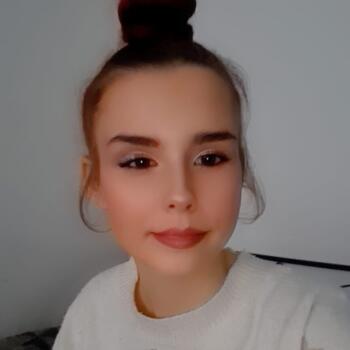 Babysitter in Olbersdorf: Melissa