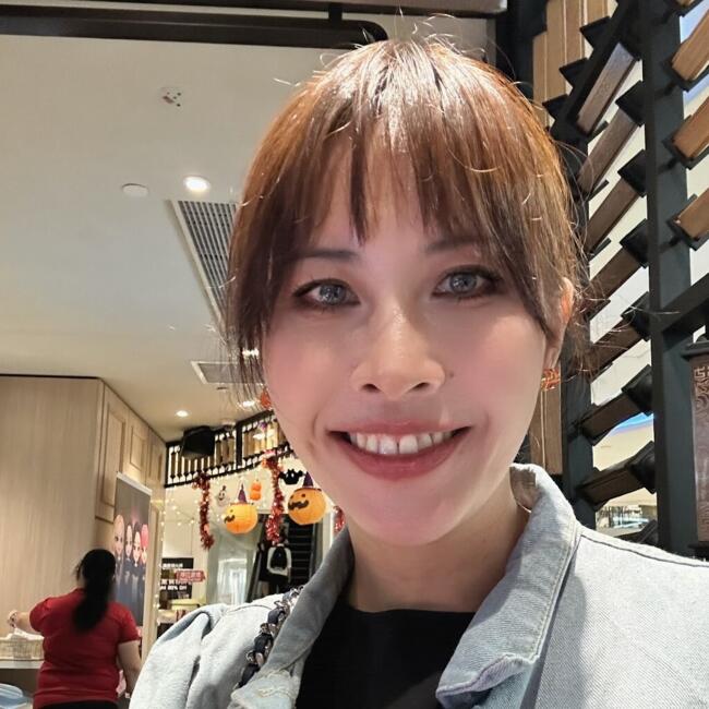 Singapore Island的临时保姆工作: Ting chen