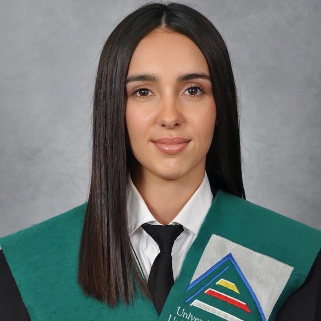 Babysitter in Calpe: Paula