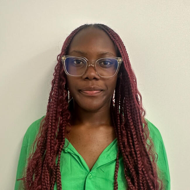 Babysitter in Bagneux: Keren