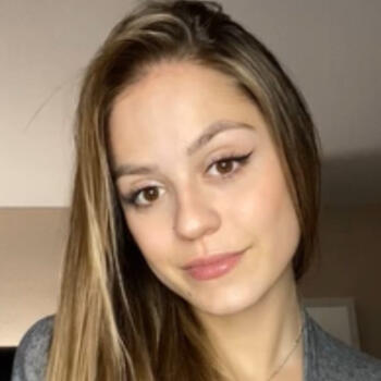 Babysitter in Collado Mediano: Andrea