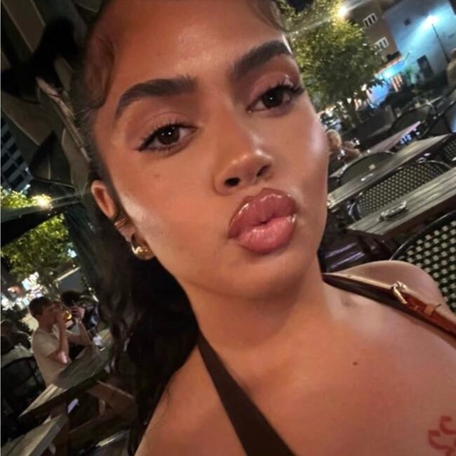 Babysitter in Birmingham: Keira