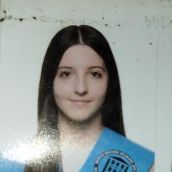 Babysitter in Valladolid: Nerea