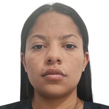 Babysitter in São José do Rio Preto: Karinne