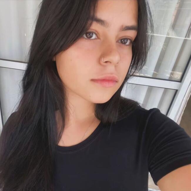 Babysitter in Itapecerica da Serra: Yasmin Vitória