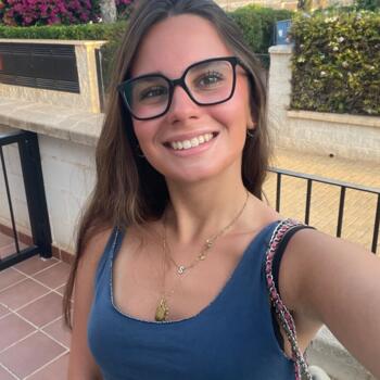 Canguro en Valencia: Elena
