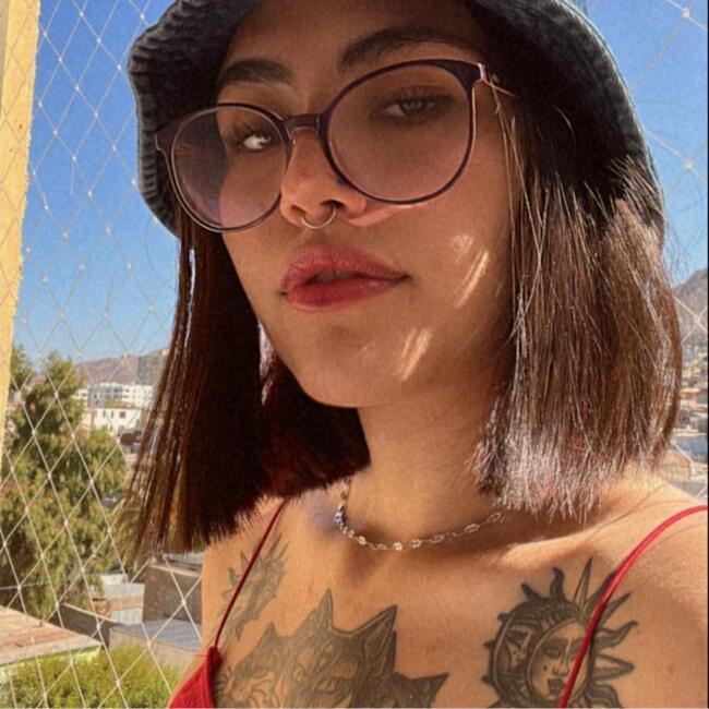 Babysitter in Calama: Debbie