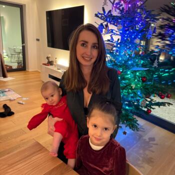 Poptávka hlídání dětí v Šestajovice: poptávka hlídání dětí Lucie