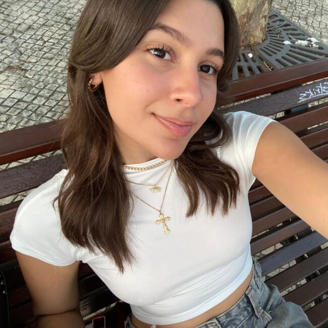 Babysitter in Braga: Leandra