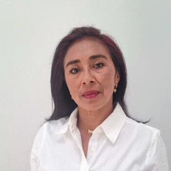 Babysitter in Bogotá: Edi Mirthala