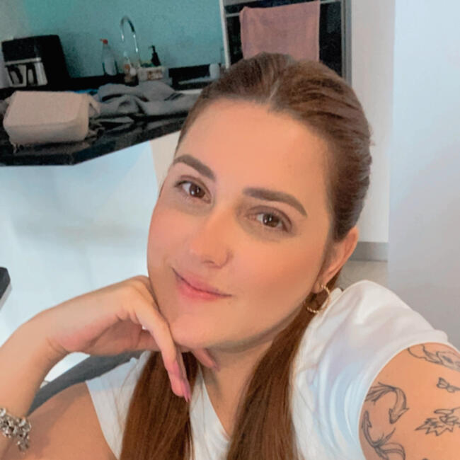 Babysitter in Saint-Gilles: Debora