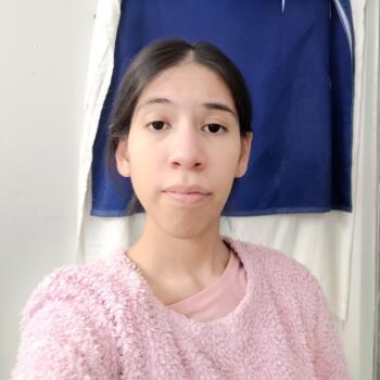 Babysitter in Channelview: Alma