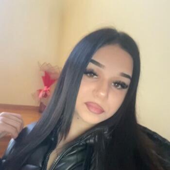 Job de babysitting în Valea Budului: job de babysitting Valentina