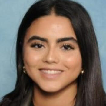 Babysitter in Beaucaire: Layana