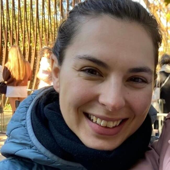 Lavoro per babysitter a Allschwil: Farah