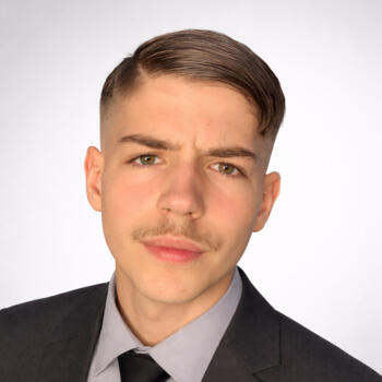 Babysitter in Frameries: Timothey