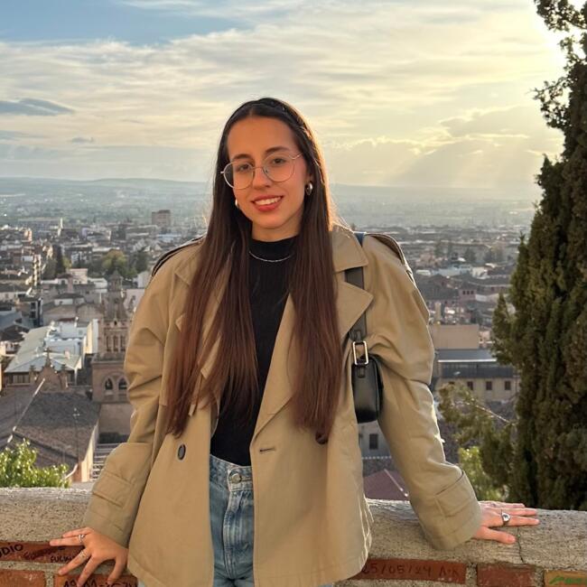 Babysitter in Elche: Elia