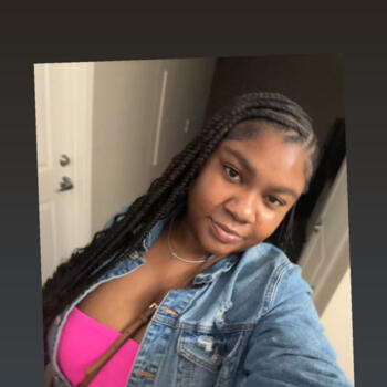 Babysitter in Lawrenceville (Georgia): Whitley