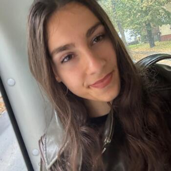 Nanny in Sant Adrià de Besòs: Milena