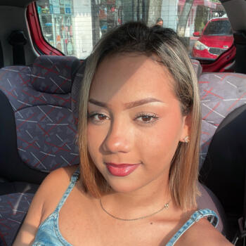 Babysitter in Yopal: Auris