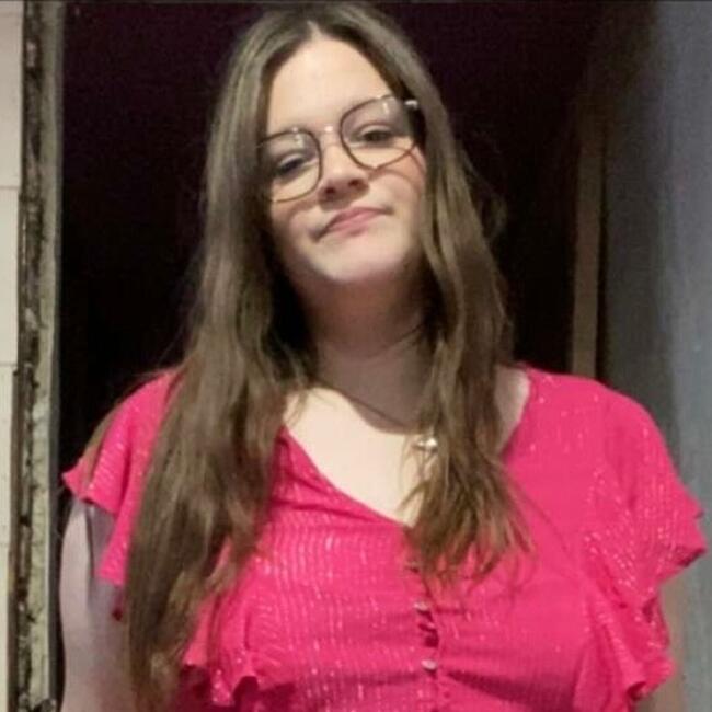 Baby-sitter in Saint-Nicolas (Wallonie): Shana