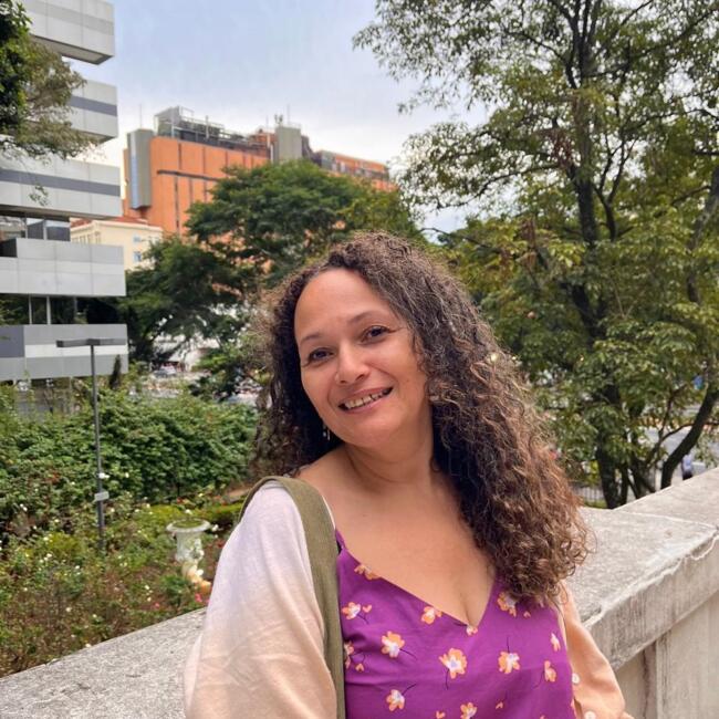 Babá em Salvador: Jeane