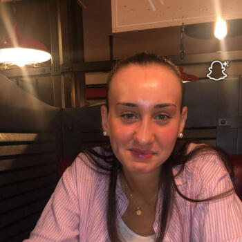 Babysitter in Flavy-le-Meldeux: Jessica