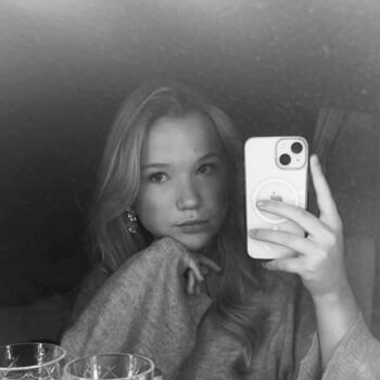 Babysitter in Kauniainen: Isabella