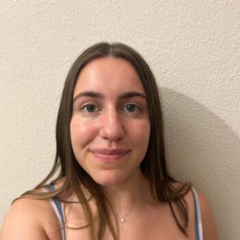 Babysitter in Milan: Giulia