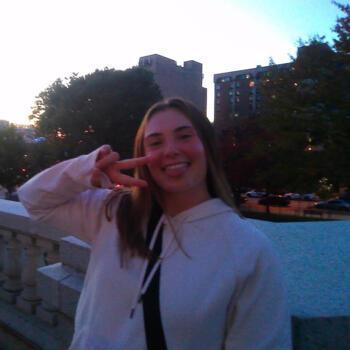 Babysitter in Madison: Tayler