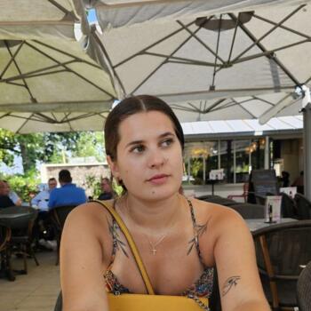 Baby-sitter in Vannes: Maëlys