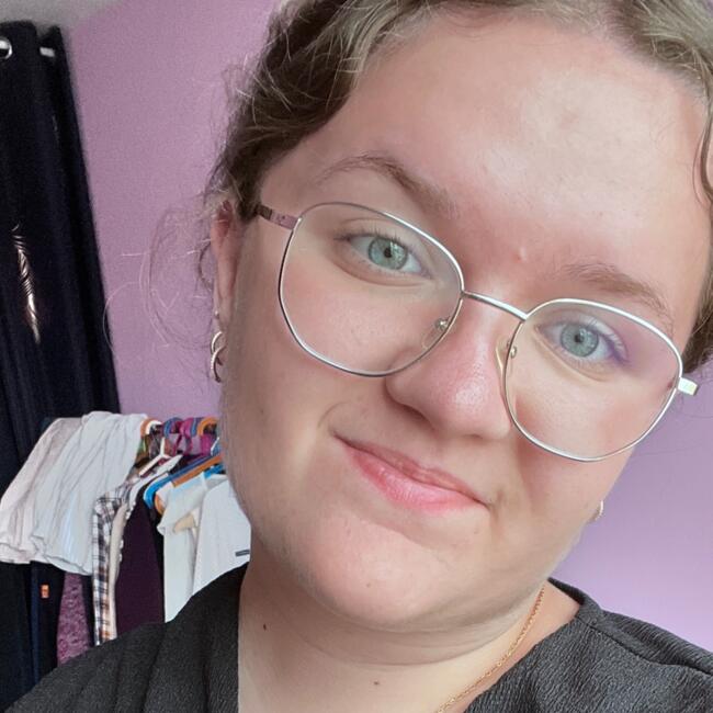 Babysitter in Ternay (Centre-Val de Loire): Manon