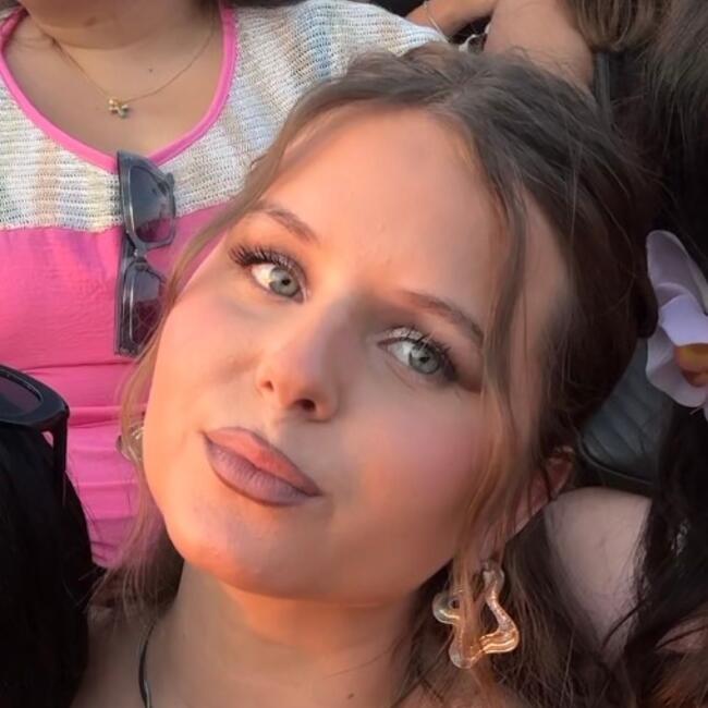 Babysitter in Pátrai: Μαρία