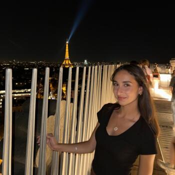 Babysitter in Villejuif: Dalia