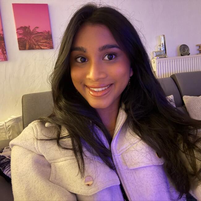 Babysitter in Montpellier: Mogeswali