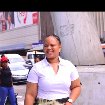 Nanny Pinetown: Patient Nomonde