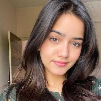 कोलकाता में आया की नौकरी: बेबीसिटिंग से जुड़े काम Pooja