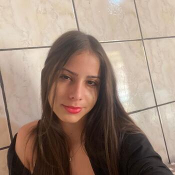 Babysitter Uberaba: Ana clara