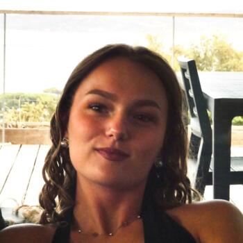 Babysitter in Toulouse: Lola