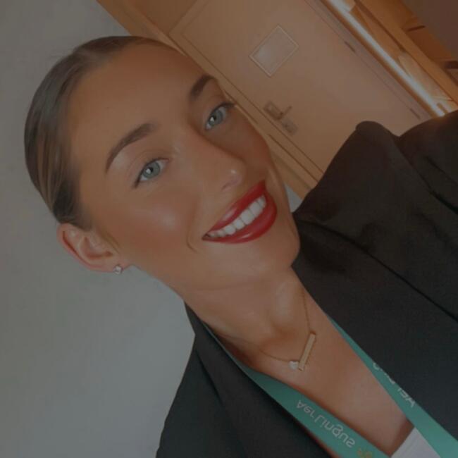 Babysitter in Cork: Teegan